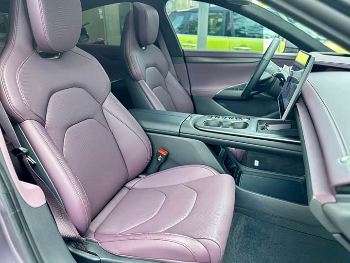 Фото 48 - Xiaomi SU7