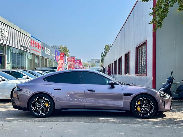 Фото 9 - Xiaomi SU7