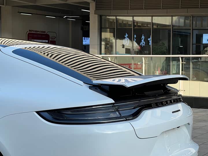 Фото 9 - Porsche Panamera