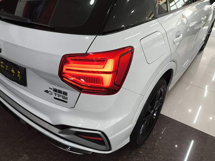 Фото 8 - Audi Q2L