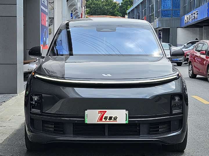 Фото 2 - LiXiang L8