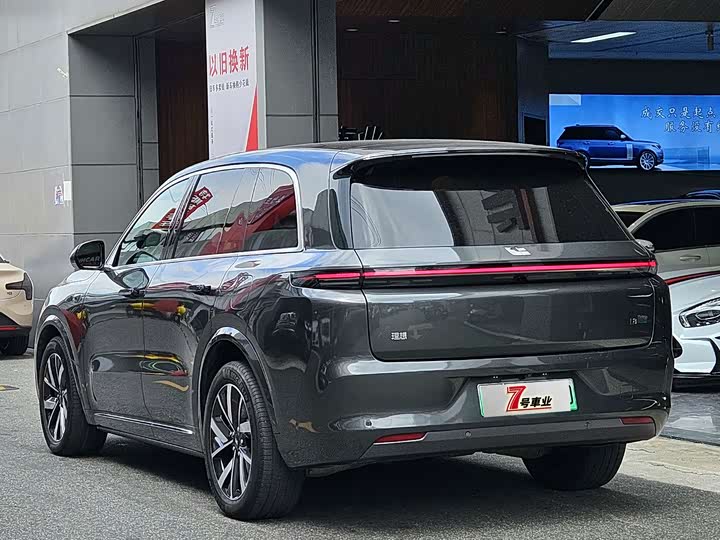 Фото 4 - LiXiang L8