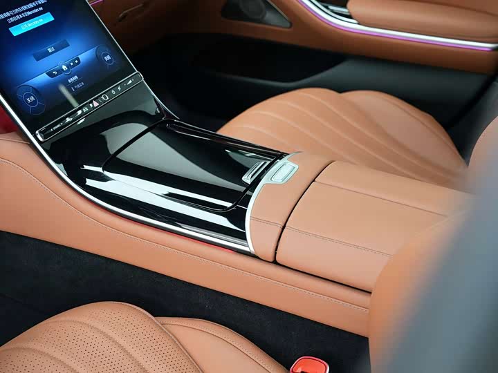 Фото 12 - Mercedes-Benz S-Class