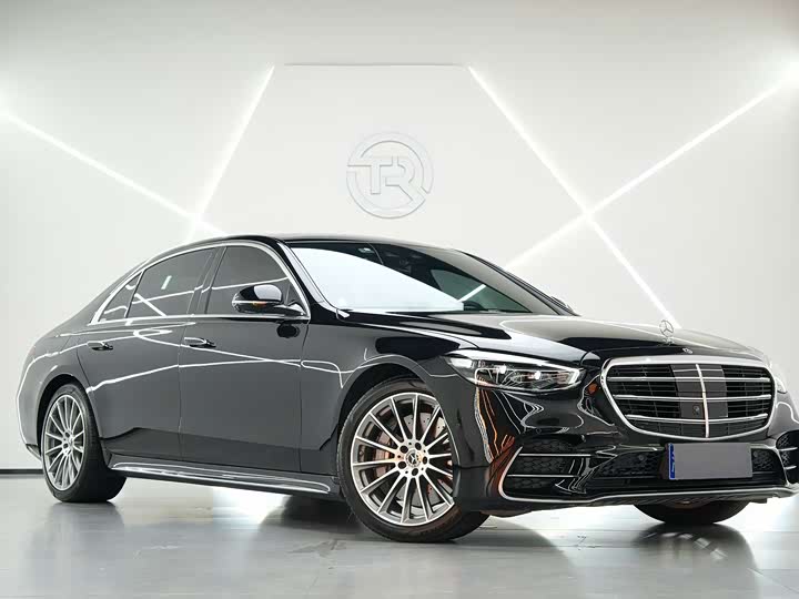 Фото 3 - Mercedes-Benz S-Class