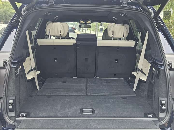 Фото 22 - BMW X7