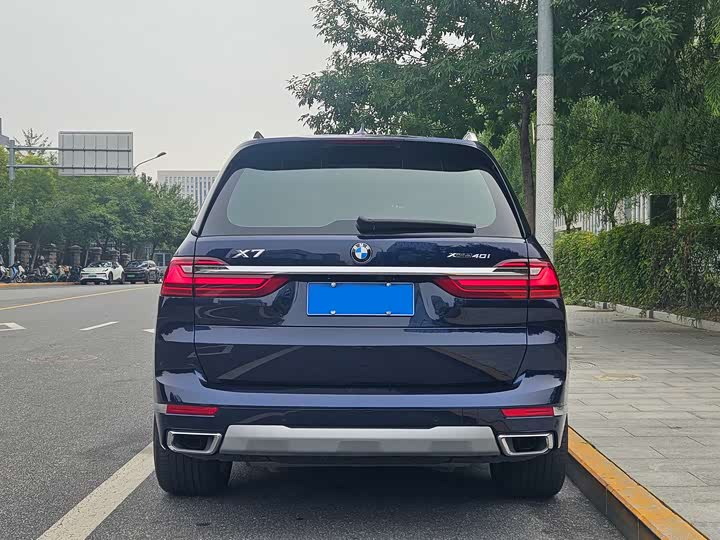 Фото 6 - BMW X7