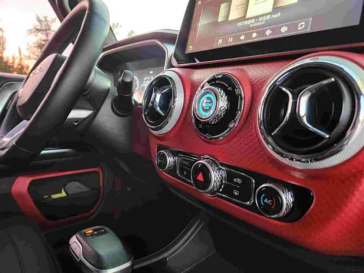 Фото 16 - BAIC Beijing BJ40