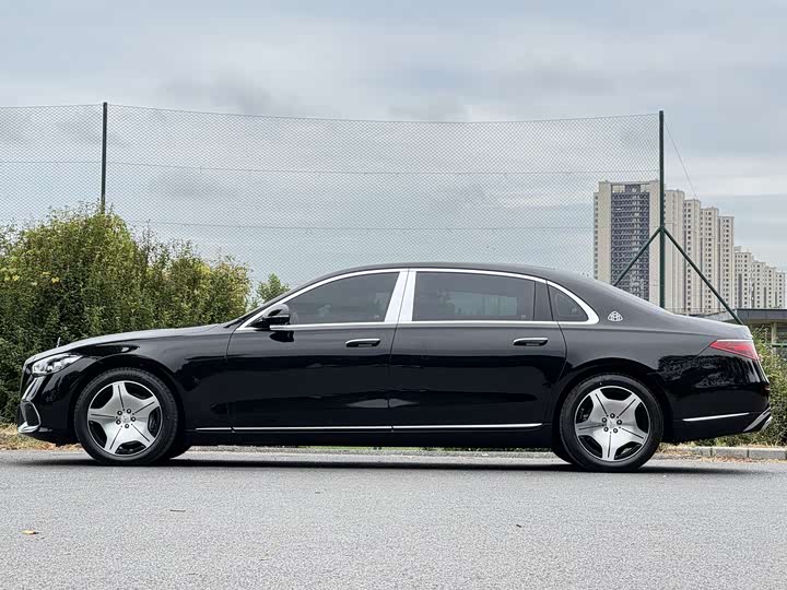 Фото 13 - Mercedes-Benz Maybach S-Class