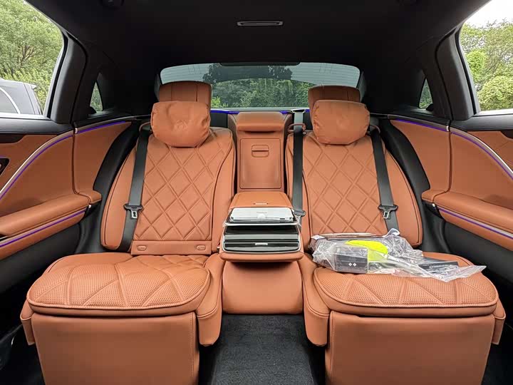 Фото 23 - Mercedes-Benz Maybach S-Class