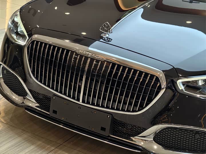 Фото 26 - Mercedes-Benz Maybach S-Class