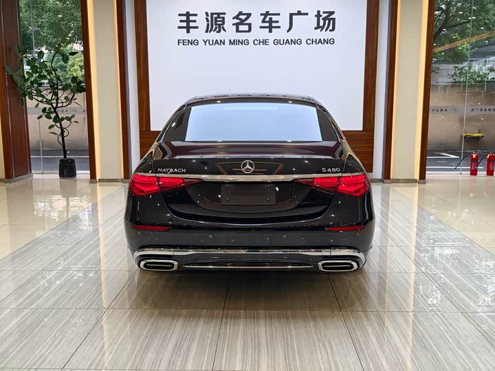 Фото 30 - Mercedes-Benz Maybach S-Class