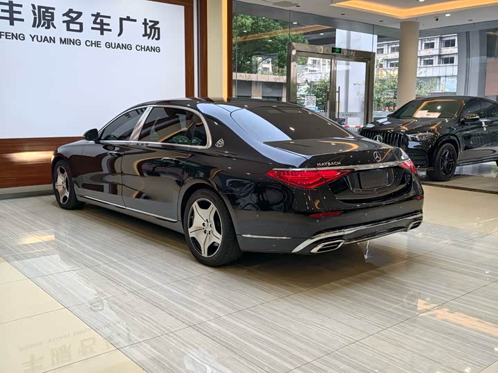 Фото 31 - Mercedes-Benz Maybach S-Class