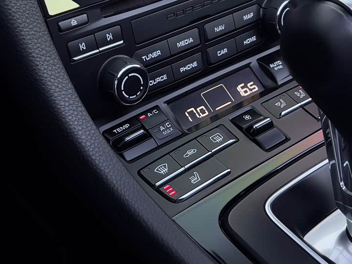 Фото 24 - Porsche 718