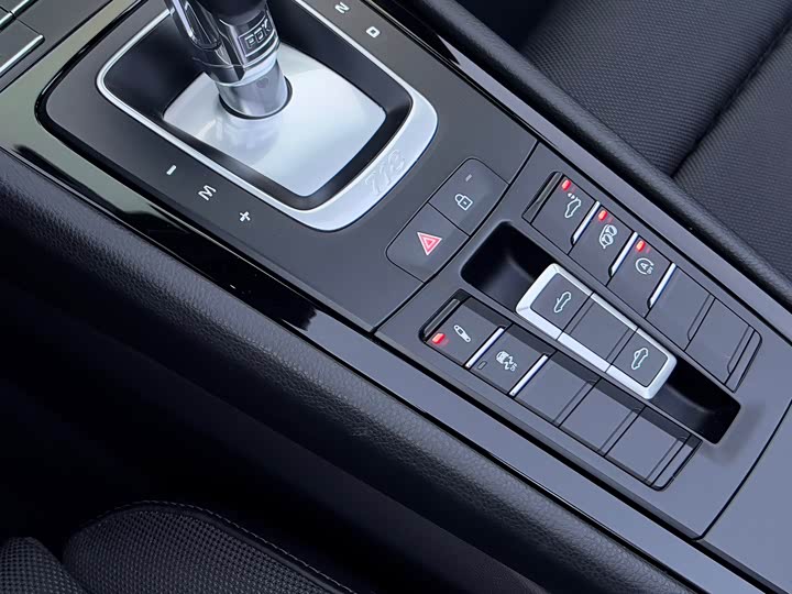 Фото 25 - Porsche 718