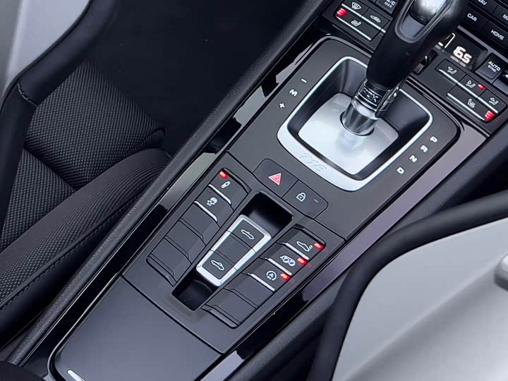 Фото 26 - Porsche 718