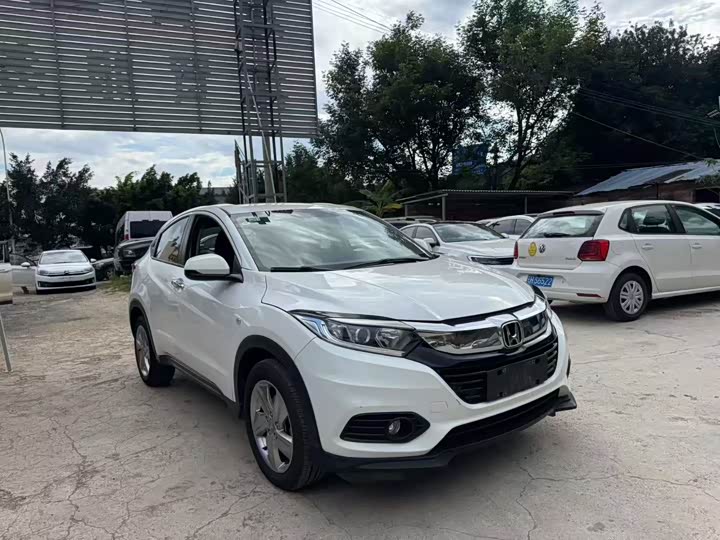 Фото 1 - Honda Vezel