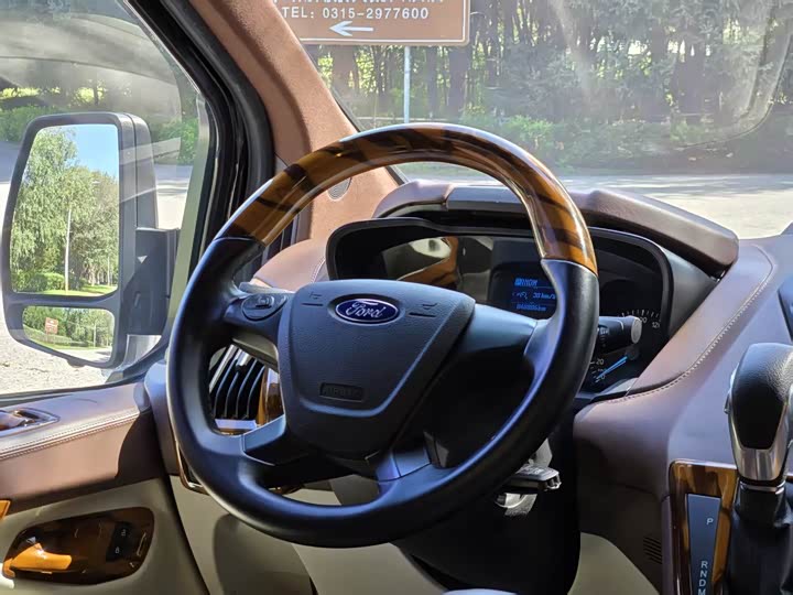 Фото 12 - Ford Transit