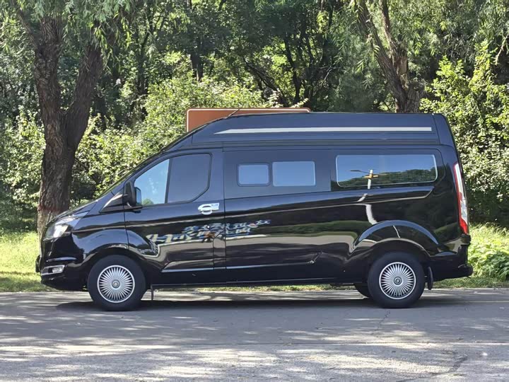 Фото 3 - Ford Transit