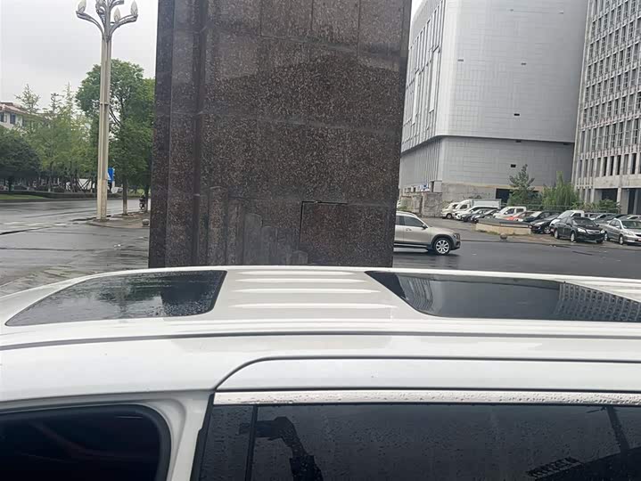 Фото 13 - GAC Trumpchi E9