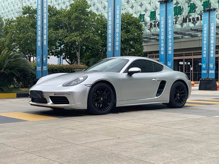 Фото 1 - Porsche 718