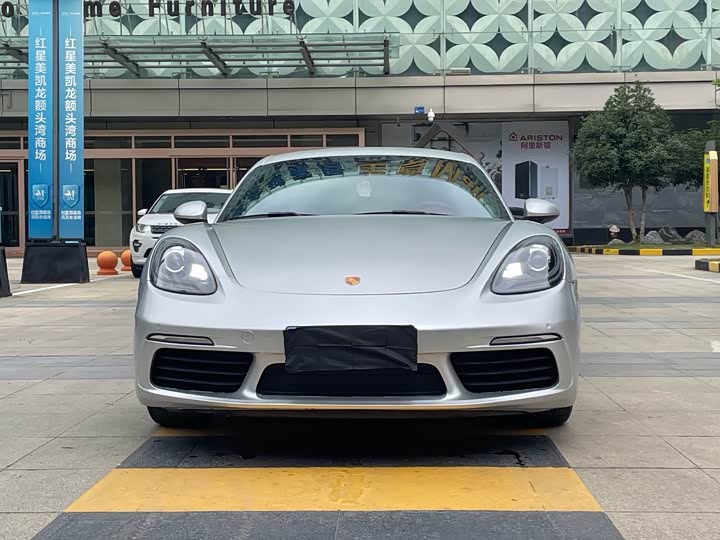 Фото 2 - Porsche 718