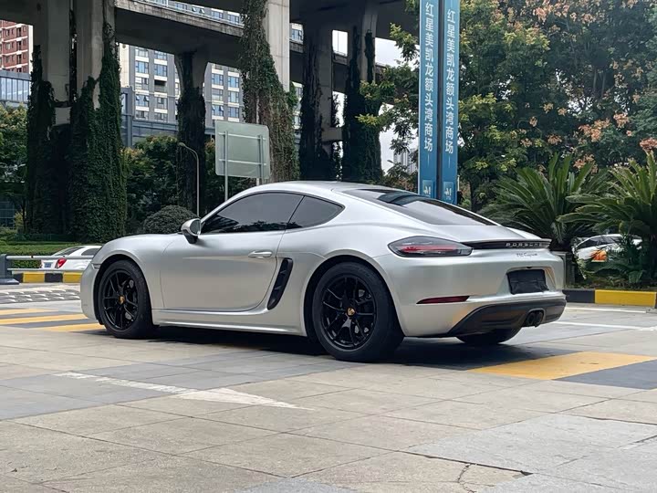 Фото 6 - Porsche 718