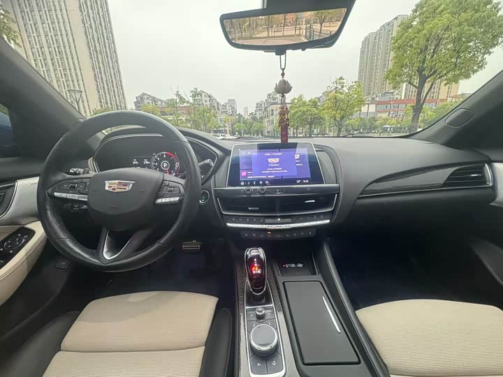 Фото 6 - Cadillac CT5