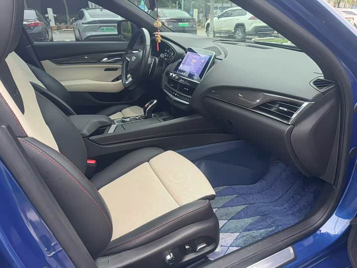 Фото 7 - Cadillac CT5