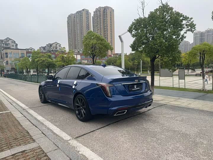 Фото 8 - Cadillac CT5