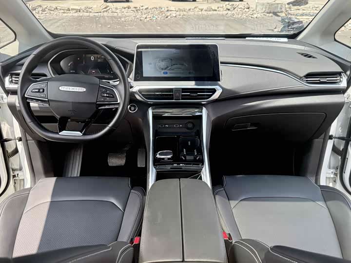 Фото 11 - Maxus G50