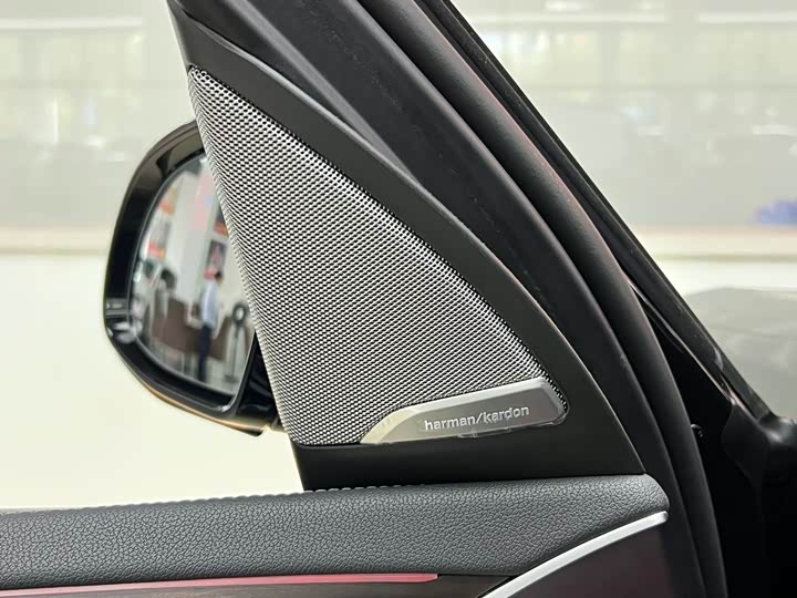 Фото 19 - BMW X3