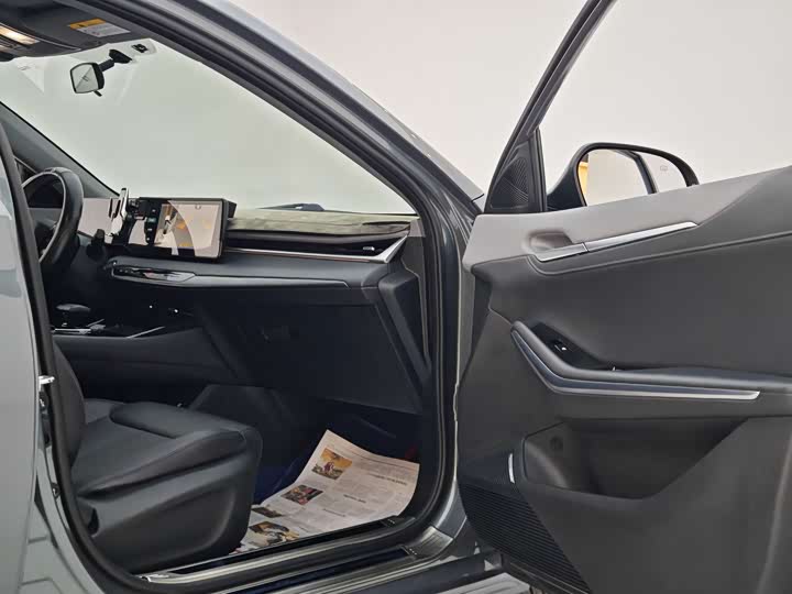 Фото 16 - Changan Raeton Plus