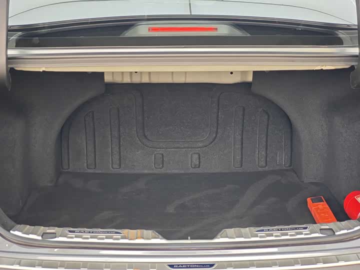 Фото 27 - Changan Raeton Plus