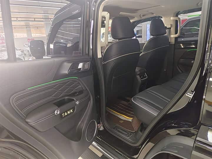 Фото 16 - Tank 300