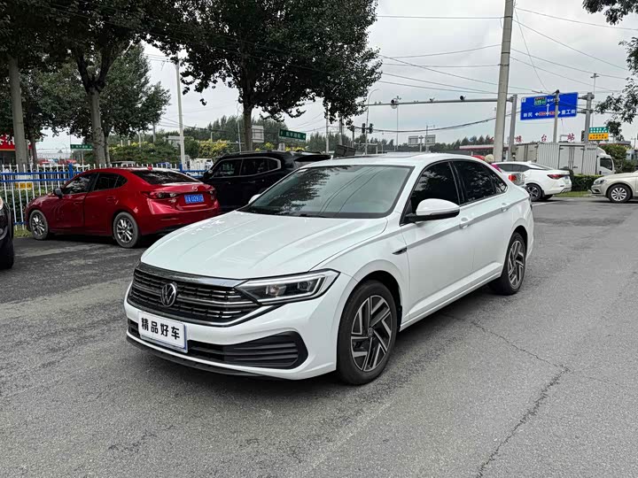 Фото 3 - Volkswagen Sagitar L