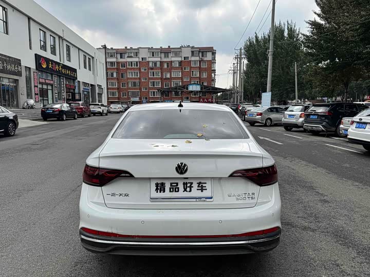 Фото 4 - Volkswagen Sagitar L