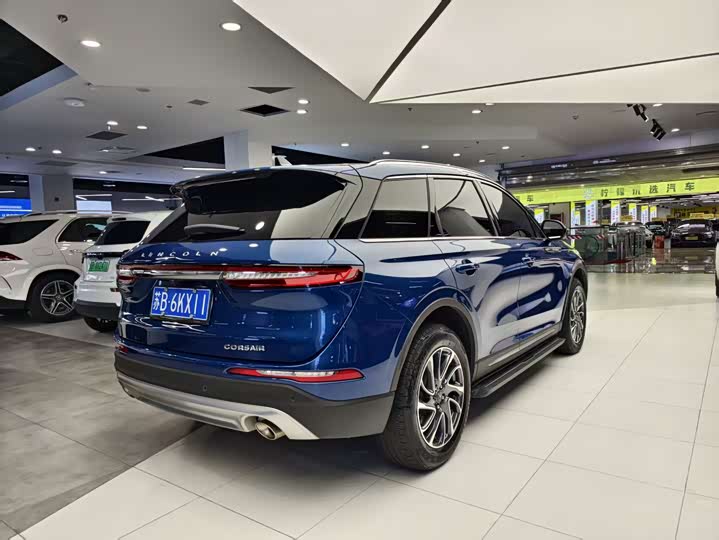 Фото 7 - Lincoln Corsair