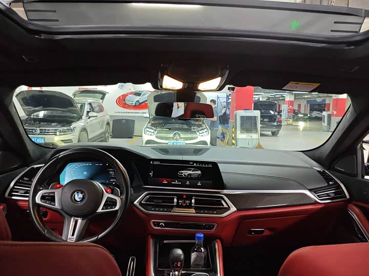 Фото 4 - BMW X6 M