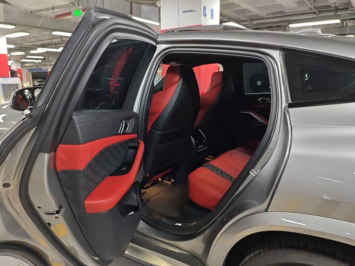 Фото 5 - BMW X6 M