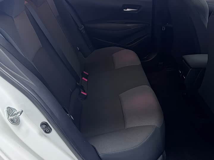 Фото 13 - Toyota Levin