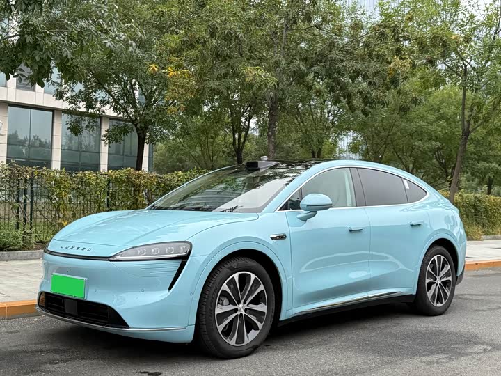 Фото 1 - Luxeed R7