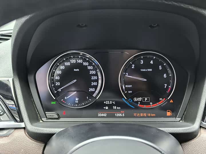 Фото 15 - BMW X1