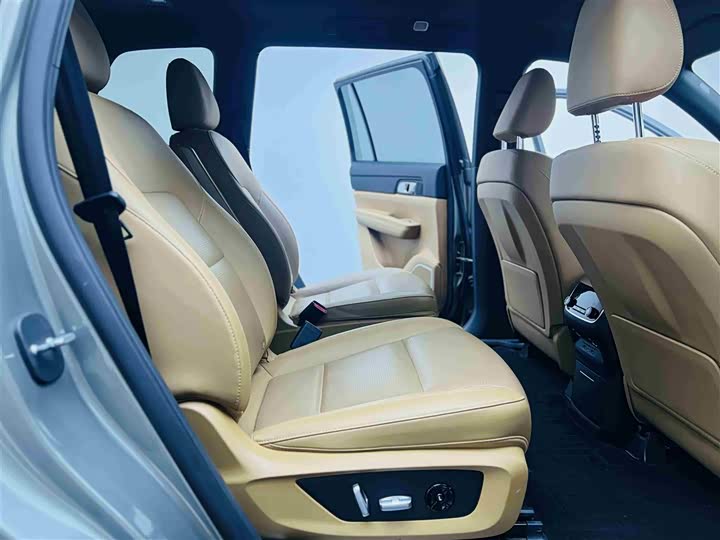 Фото 21 - LiXiang One