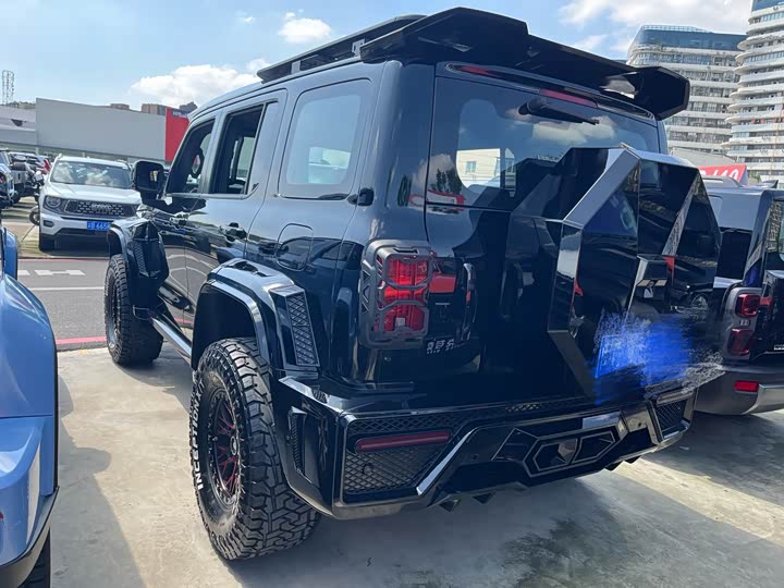 Фото 15 - Tank 300