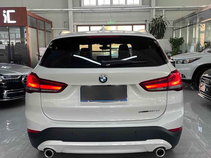 Фото 5 - BMW X1