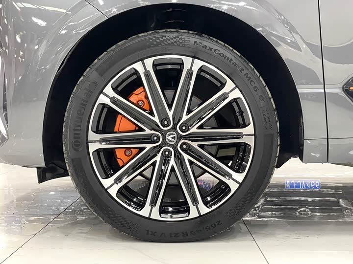 Фото 15 - Changan UNI-K Hybrid