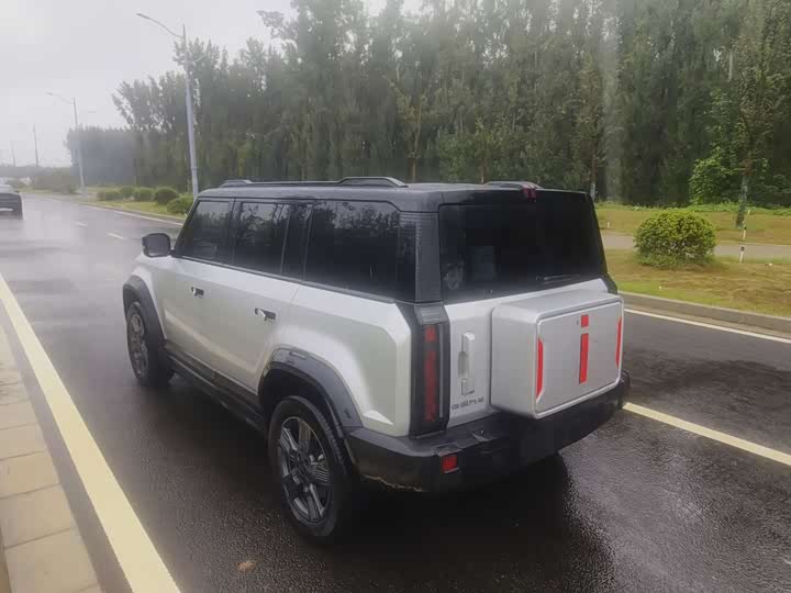 Фото 7 - Chery iCar 03