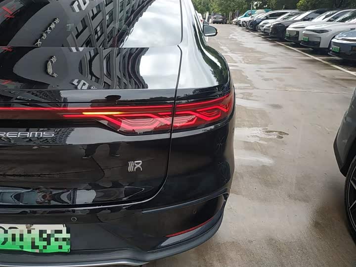 Фото 8 - BYD Han