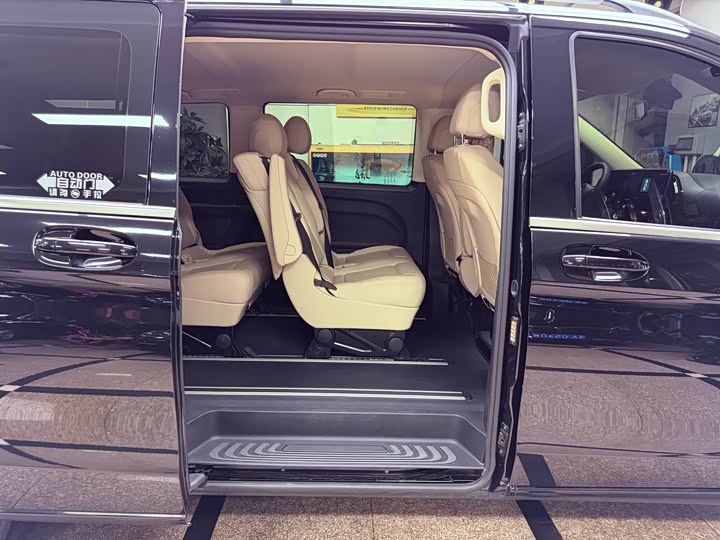 Фото 22 - Mercedes-Benz Vito