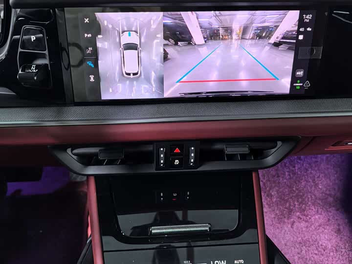 Фото 11 - Porsche Cayenne